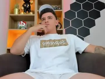 Chaturbate Free Live Porn of mikecooper_