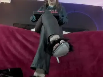 Chaturbate Live Sex Cam of _jade_16