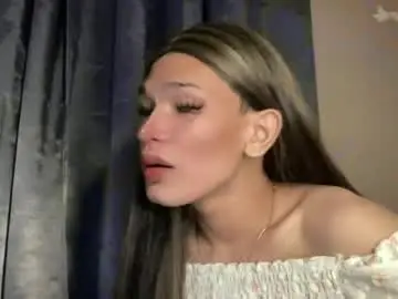 Chaturbate Live Sex Cam of wanna_bewithyouxxx