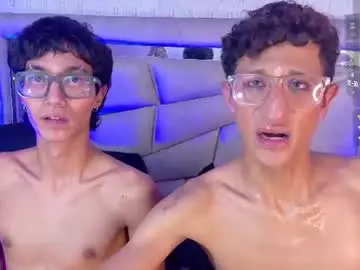 Chaturbate Watch Live Sex Cams of yen_and_dko