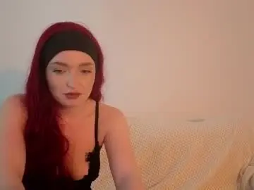 Chaturbate Live Sex Cam of ariaarouge
