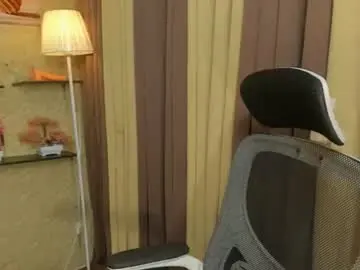 Chaturbate Live Sex of gorgeous_dark_luna