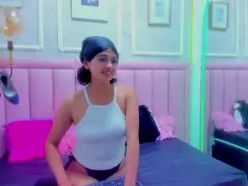 Chaturbate Live Sex Cam of velvet_giirll