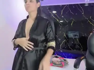 Chaturbate Best live sex cam show of briana_7777
