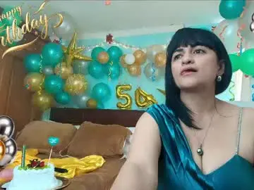 Chaturbate Nude Webcam of isabeel_sofia01