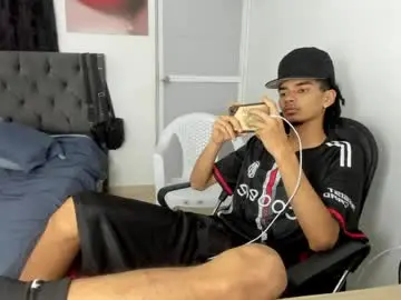 Chaturbate Watch Live Sex Cams of white_master444