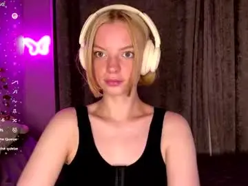 Chaturbate Best live sex cam show of cristinekondo