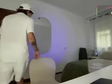 Chaturbate Best live sex cam show of anddres_boss