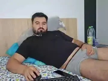 Chaturbate Live Sex of daddyy000018