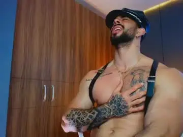 Chaturbate Live Sex of massimo_visconti