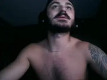 Chaturbate Nude Webcam of huddywulo1