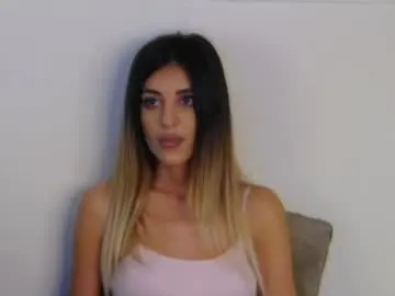 Chaturbate Live Sex Cam of ivylustt