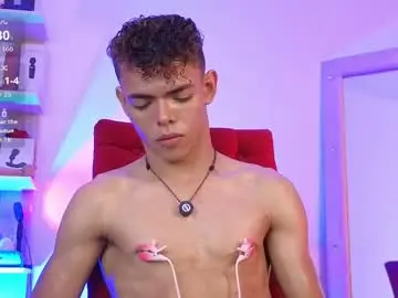 Chaturbate Sex Cam of nijinsky_latinboy