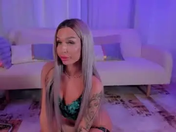 Chaturbate Free Porn Cam of ariannaxo_