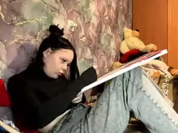 Chaturbate Sex Chat of roselinemaclauchlan