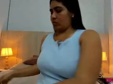 Chaturbate Adult Video Chat of naomi_miranda