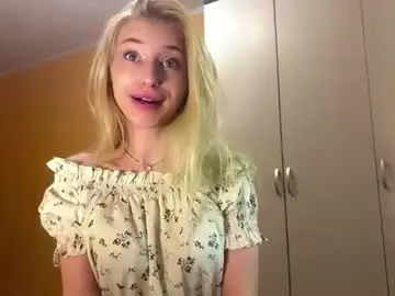 Chaturbate Live Sex Cam of sabinamccrohan