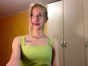 Chaturbate Live Sex Cam of sabinamccrohan