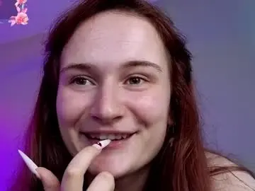 Chaturbate Live Sex Cam of natural_meri_