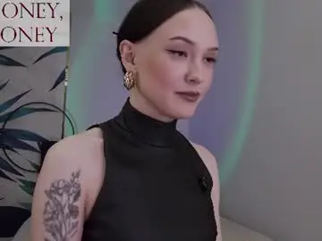 Chaturbate Adult Video Chat of sirenaswhisper