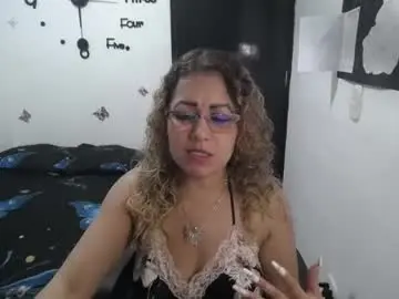 Chaturbate Live Porn of skarleth_diaz