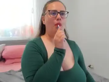 Chaturbate Free Live Porn of amiravyxen