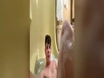 Chaturbate Adult Video Chat of michaeltwinkboy