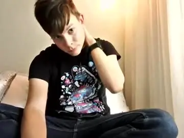 Chaturbate Nude Webcam of michaeltwinkboy