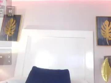 Chaturbate Live Sex Cam of viiolet_smith