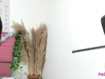 Chaturbate Live Sex Cam of katriana_sex