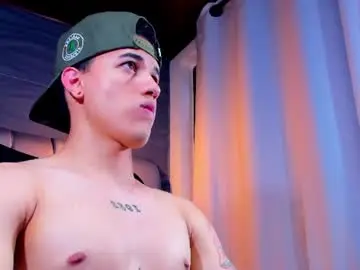 Chaturbate Nude Webcam of rocco_santos