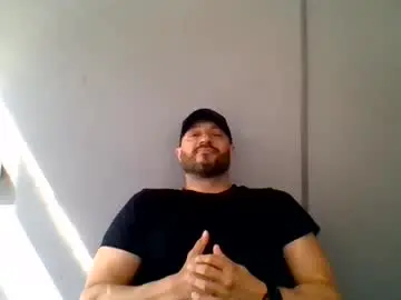 Chaturbate Sex Chat of titan_heart