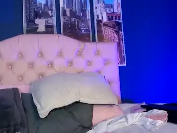 Chaturbate Adult Webcam of bella_lr