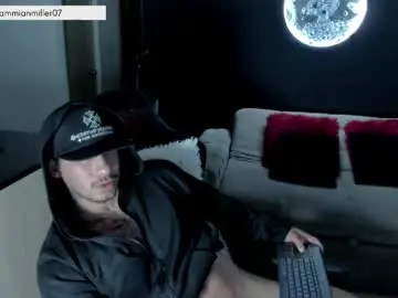 Chaturbate Live Porn of dammianmilleroficial