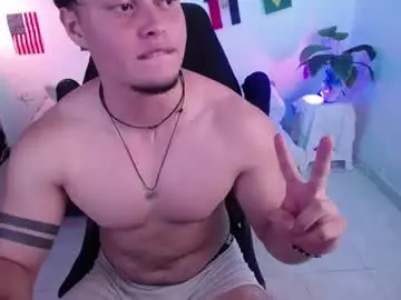 Chaturbate Live Sex of fucking_bear_