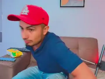 Chaturbate Best live sex cam show of valentinos_