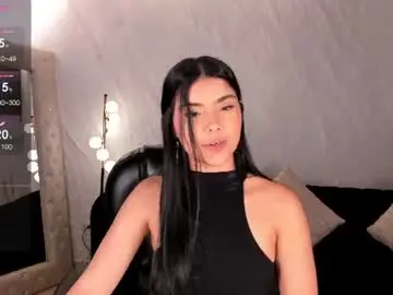 Chaturbate Free Porn Cam of mialaurence_