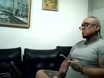 Chaturbate Best live sex cam show of ayrton_naffah2