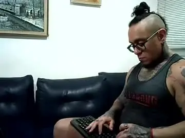 Chaturbate Sex Chat of ayrton_naffah2
