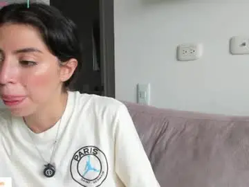 Chaturbate Live Porn of natalie_jaensen