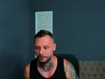 Chaturbate Watch Live Sex Cams of brianhunts