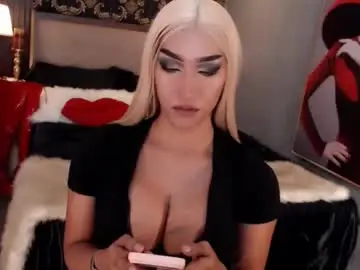 Chaturbate Best live sex cam show of smasherqueen