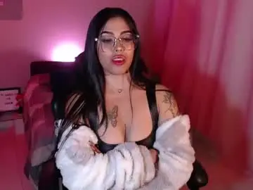 Chaturbate Best live sex cam show of antonella_miller19