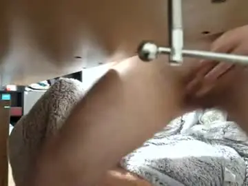 Chaturbate Adult Video Chat of hybrid4646