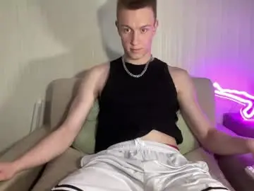 Chaturbate Adult Video Chat of travis_gracile