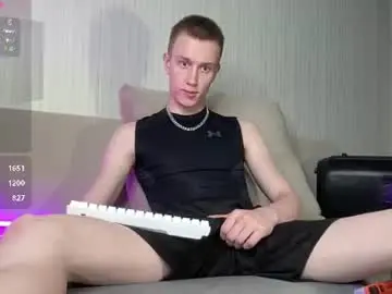 Chaturbate Nude Webcam of travis_gracile
