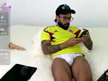 Chaturbate Best live sex cam show of treborshunter