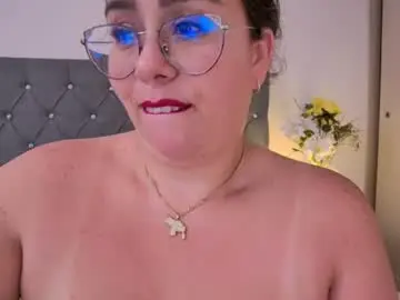 Chaturbate Nude Webcam of anastaciabluesmilf