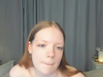 Chaturbate Free Porn Cam of cuty_petite