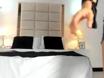 Chaturbate Live Sex of taylor_royall_